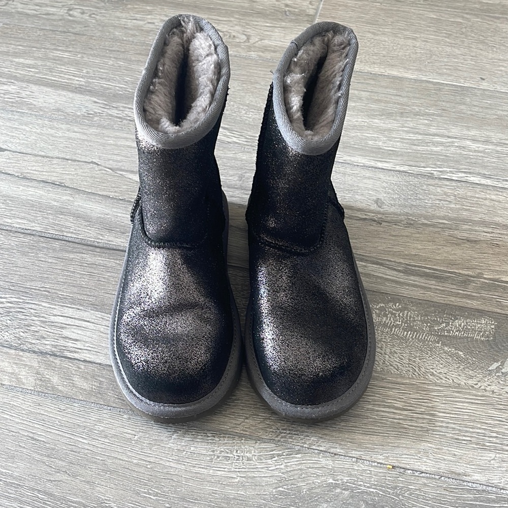 girls uggs